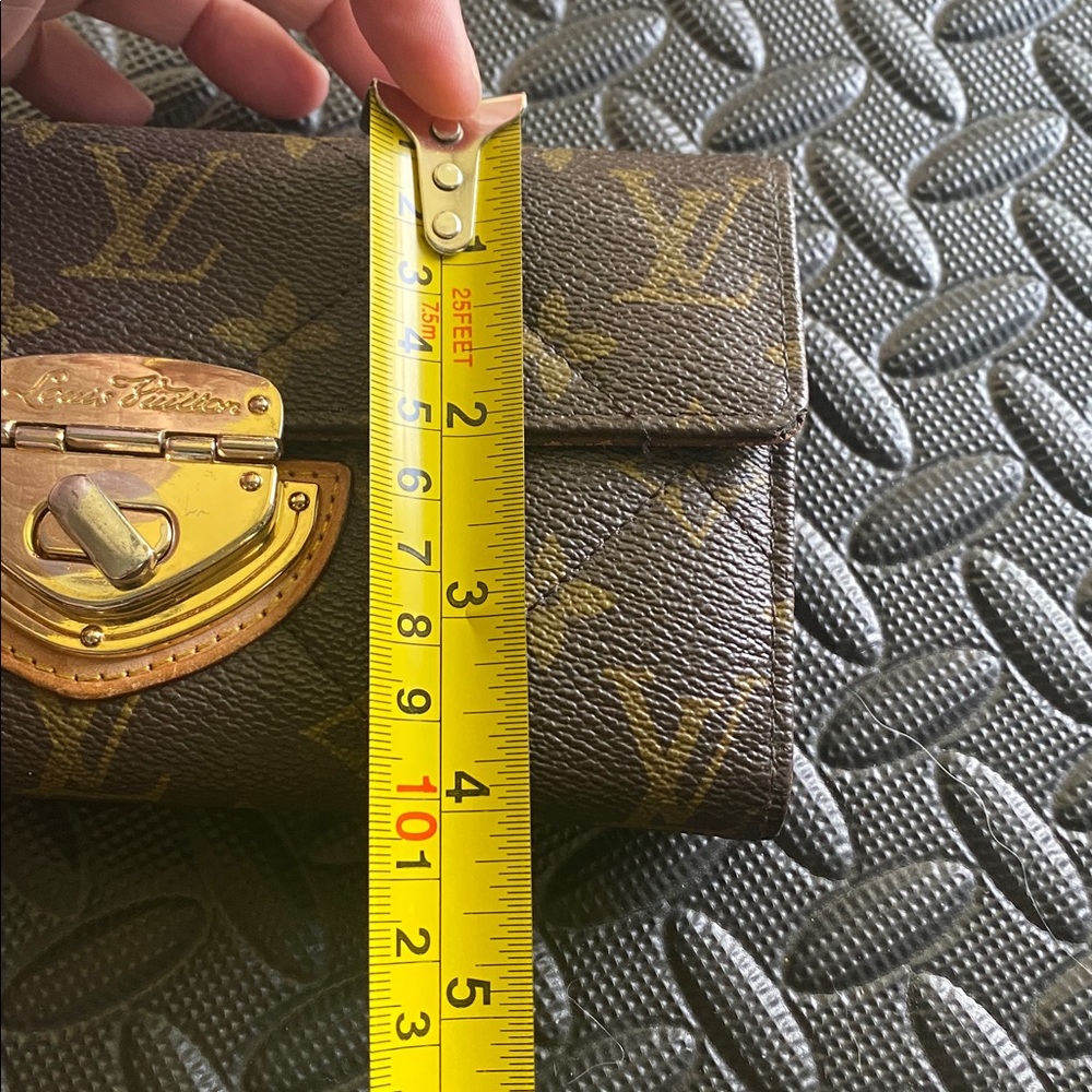 Louis Vuitton 100% Authentic Vintage Brown and Gold Clutch Long Wallet - Picture 11 of 11
